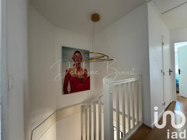 Duplex 5 pièces de 82 m² à Montmorency (95160)