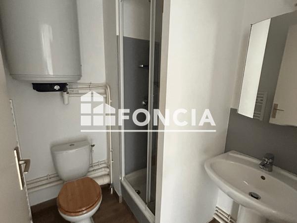 Location Appartement meublé 2 pièces 27.43 m² - 36 BOULEVARD DES BELGES La Roche Sur Yon 85000