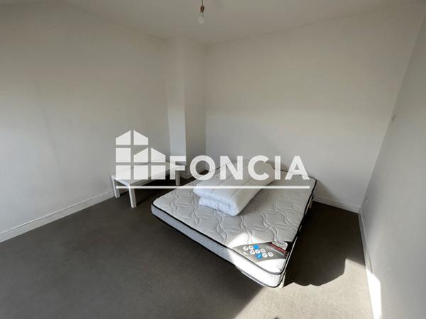 Location Appartement meublé 2 pièces 27.43 m² - 36 BOULEVARD DES BELGES La Roche Sur Yon 85000