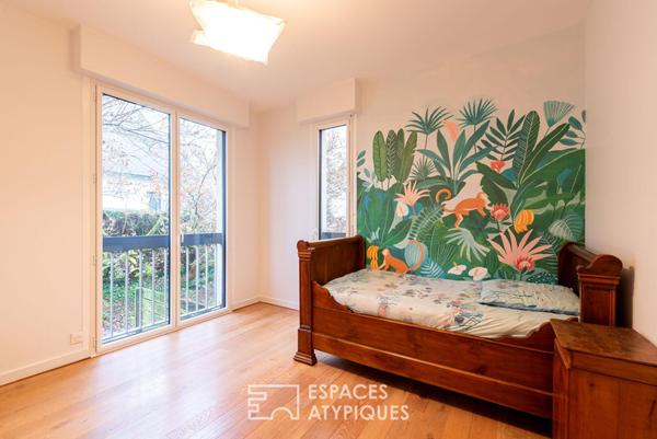Vaste maison d’architecte avec piscine à louer meublée – le RHEU
