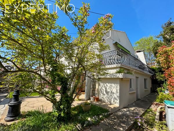 Montpellier (34070) Maison lumineuse à Montpellier – 5 chambres avec superbe jardin