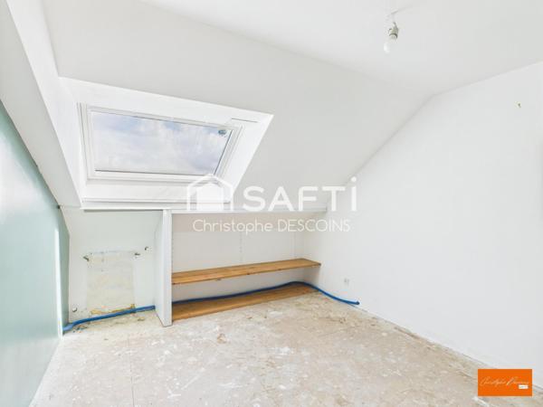 Ensemble de Longères et Dépendances à Parigné-sur-Braye