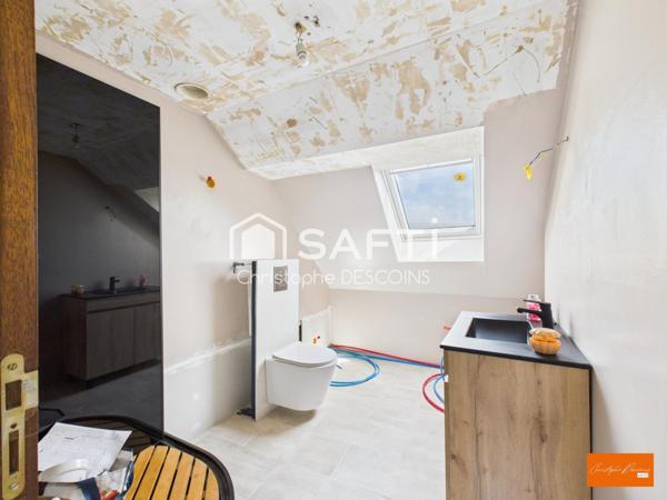 Ensemble de Longères et Dépendances à Parigné-sur-Braye