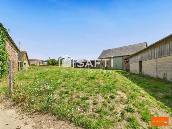 Ensemble de Longères et Dépendances à Parigné-sur-Braye