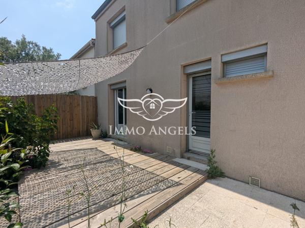 VILLA CONFORTABLE DANS UN QUARTIER RESIDENTIEL, AU CALME PROCHE CENTRE