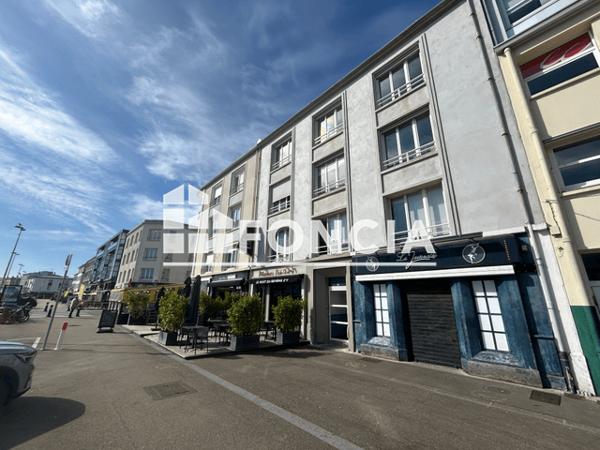 Location Local commercial 3 pièces 61.94 m² - 40 QUAI DOUANE Brest 29200