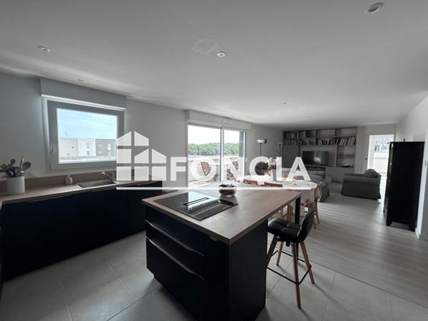Location Appartement 4 pièces 131.35 m² - Hennebont 56700