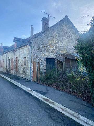 Maison de plein-pied coeur de village à rénover