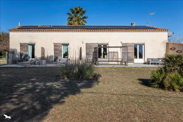 Maison à vendre |  Saint-Laurent-d'Aigouze |  5 pièces | 190 m²