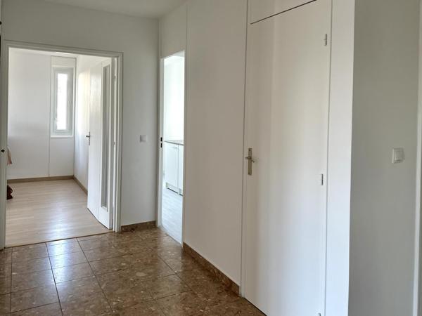 Appartement 3 pièces de 60M2 avec CAVE et GARAGE