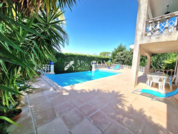 Villa 6 pièce(s) 3 chambre(s) 136 m²
