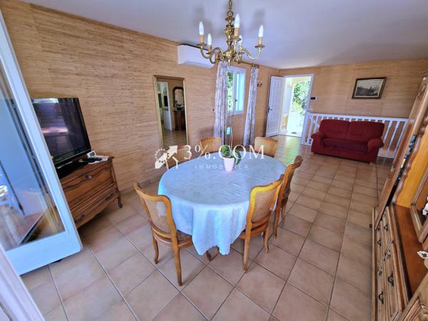 Villa 6 pièce(s) 3 chambre(s) 136 m²