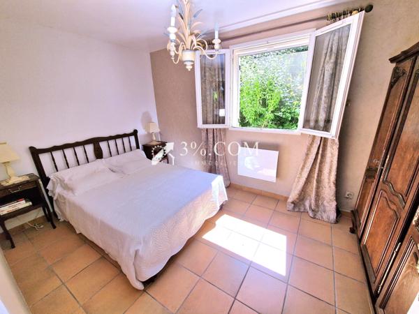 Villa 6 pièce(s) 3 chambre(s) 136 m²