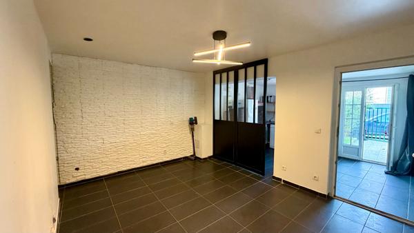 Immeuble 5 pièces 73 m2
