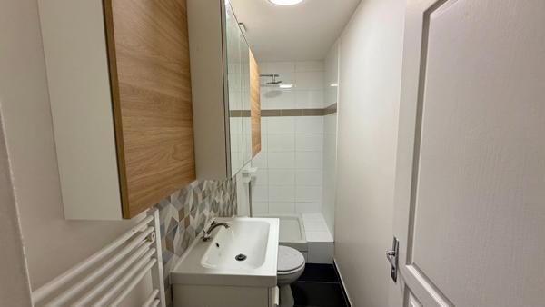 Immeuble 5 pièces 73 m2