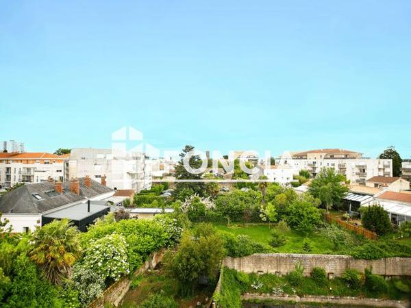 À vendre Appartement 6 pièces 127 m² - La Roche-sur-yon 85000