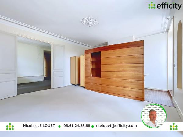 Appartement
         6 pièces
        - 249 m² 378 000 € *