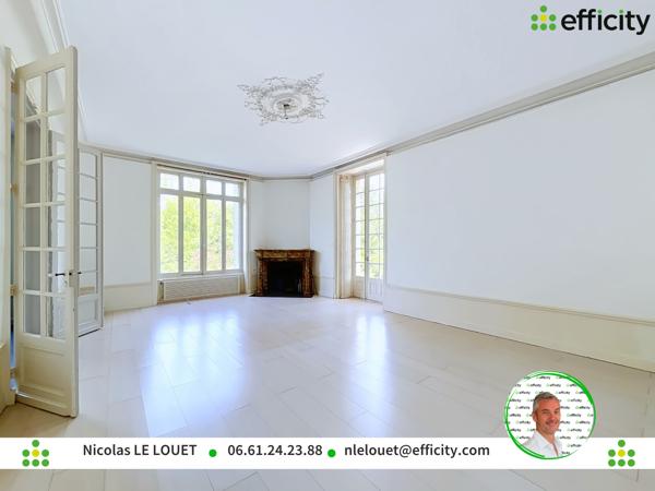 Appartement
         6 pièces
        - 249 m² 378 000 € *