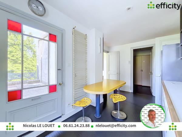 Appartement
         6 pièces
        - 249 m² 378 000 € *