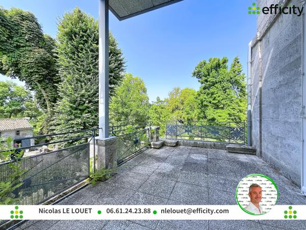 Appartement
         6 pièces
        - 249 m² 378 000 € *