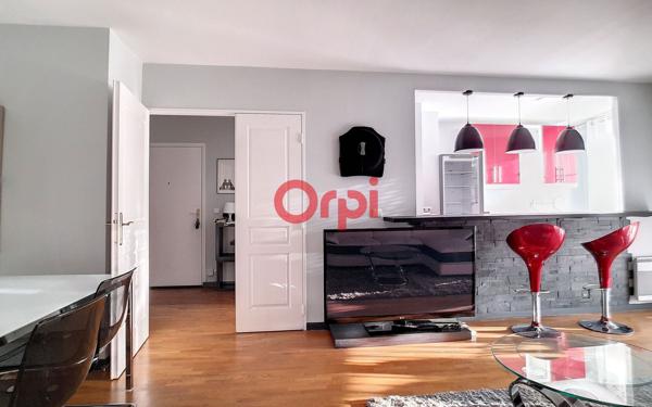 Appartement à louer    2 pièces •  Suresnes