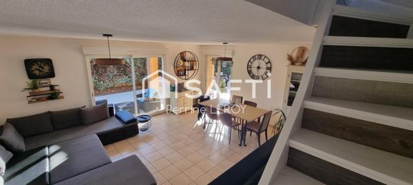 Villa provençale individuelle aux Issambres dans une résidence sécurisée avec piscine.