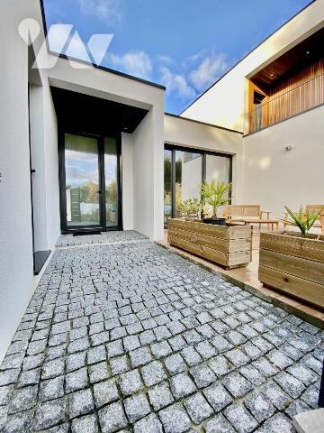 Maison de plain-pied dans le centre de Plérin à l'abri des regards