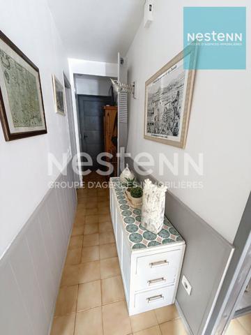 MAISON DE VILLE DE PLAIN-PIEDS AVEC PATIO