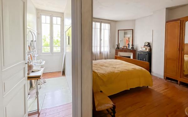 Maison à vendre    5 pièces •  Villeneuve-de-Marsan