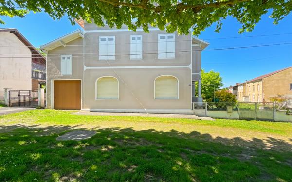 Maison à vendre    5 pièces •  Villeneuve-de-Marsan