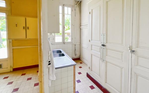 Maison à vendre    5 pièces •  Villeneuve-de-Marsan