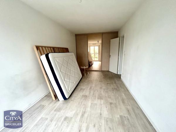 Appartement à vendre 5 pièces 103.18m² Billère (64140)
