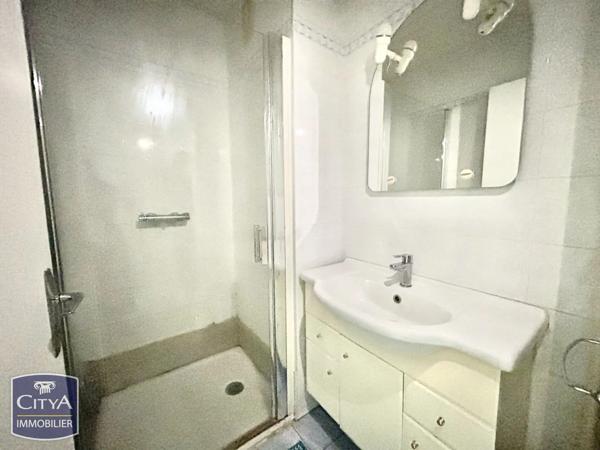 Appartement à vendre 5 pièces 103.18m² Billère (64140)