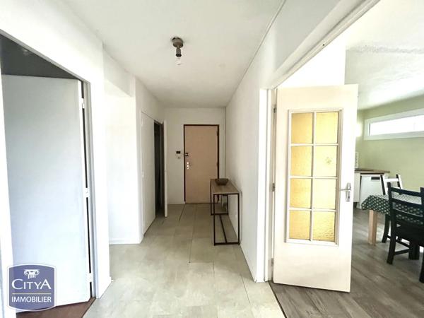 Appartement à vendre 5 pièces 103.18m² Billère (64140)