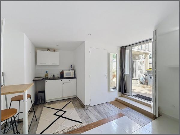 Maison de bourg 3 chambres, studio et jardin