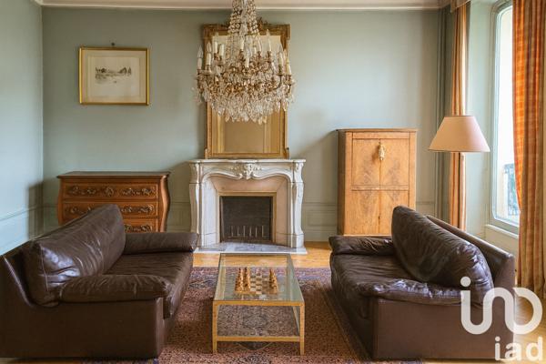 Maison à vendre 9 pièces 209 m² Le Mée-sur-Seine