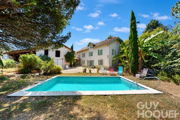 Belle maison de maître 200 m² avec piscine et dépendances proche Hagetmau