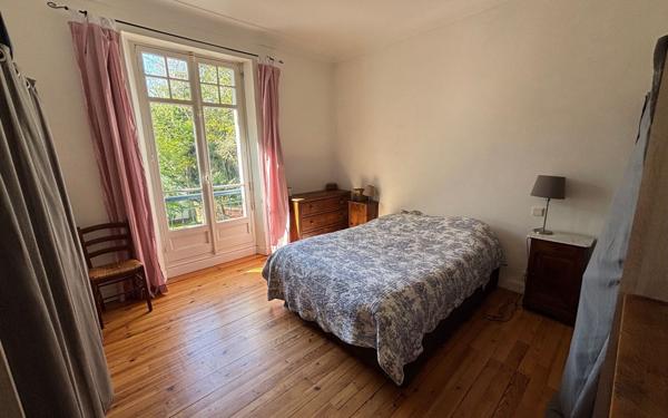 Maison à vendre    7 pièces •  Pau