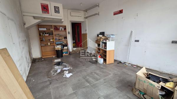 Immeuble Amberieu En Bugey 6 pièce(s) 1 local commercial 1 appartement T4 investissement
