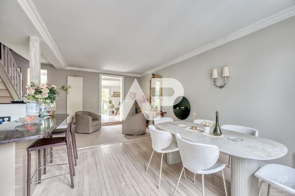 Maison Rueil Malmaison 6 pièce(s) 137 m² + 33 m² dépendance €1 232 000 ** - Référence 19353