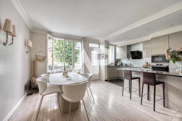 Maison Rueil Malmaison 6 pièce(s) 137 m² + 33 m² dépendance €1 232 000 ** - Référence 19353