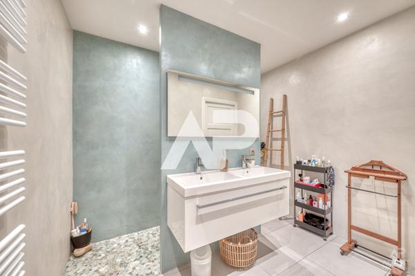 Maison Rueil Malmaison 6 pièce(s) 137 m² + 33 m² dépendance €1 232 000 ** - Référence 19353