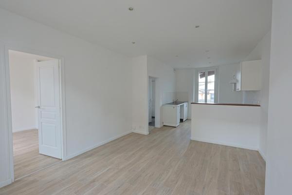 Location / Appartement T2