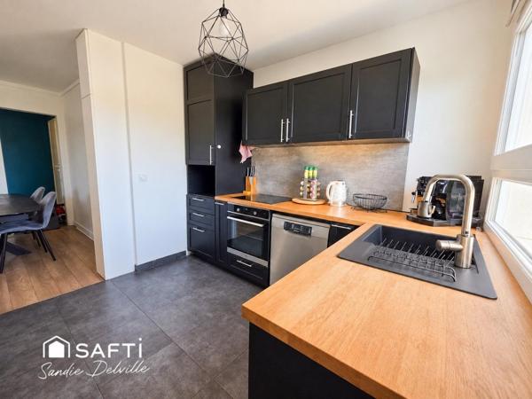 Appartement 4 pièces- 84m²- balcon- cave- place de parking