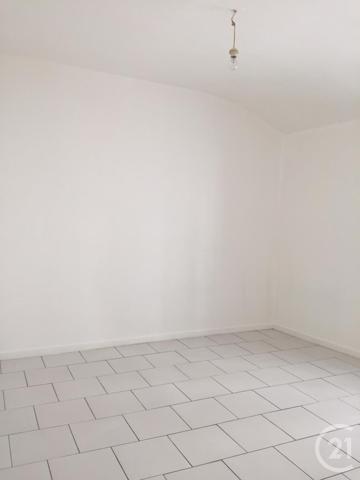 Appartement à vendre  2 pièces - 28,11 m2 FONTAINEBLEAU - 77