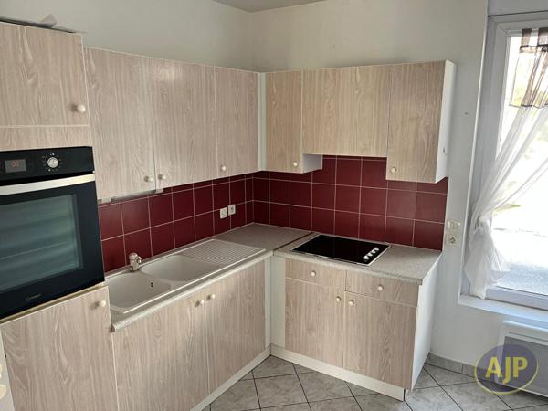 Location appartement Saintes : 845 € - AJP Immobilier Saintes