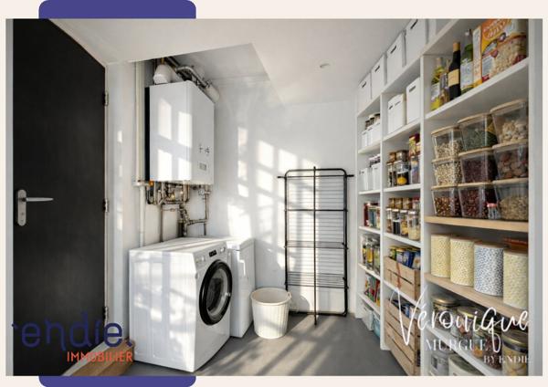 Maison de ville rénovée, 6 chambres, vie de plain-pied, DPE C, jardin clos, endie immobilier, Véronique Murgue