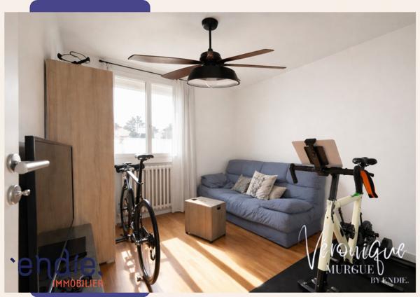 Maison de ville rénovée, 6 chambres, vie de plain-pied, DPE C, jardin clos, endie immobilier, Véronique Murgue