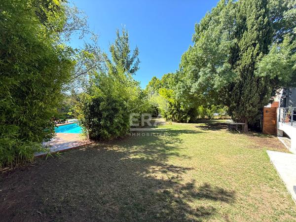 Maison Bouc Bel Air 6 pièce(s) 157 m2