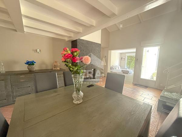 Maison Bouc Bel Air 6 pièce(s) 157 m2